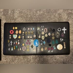 Craft Beads, JEWELRY PENDANT LOT - Jewelry Supply